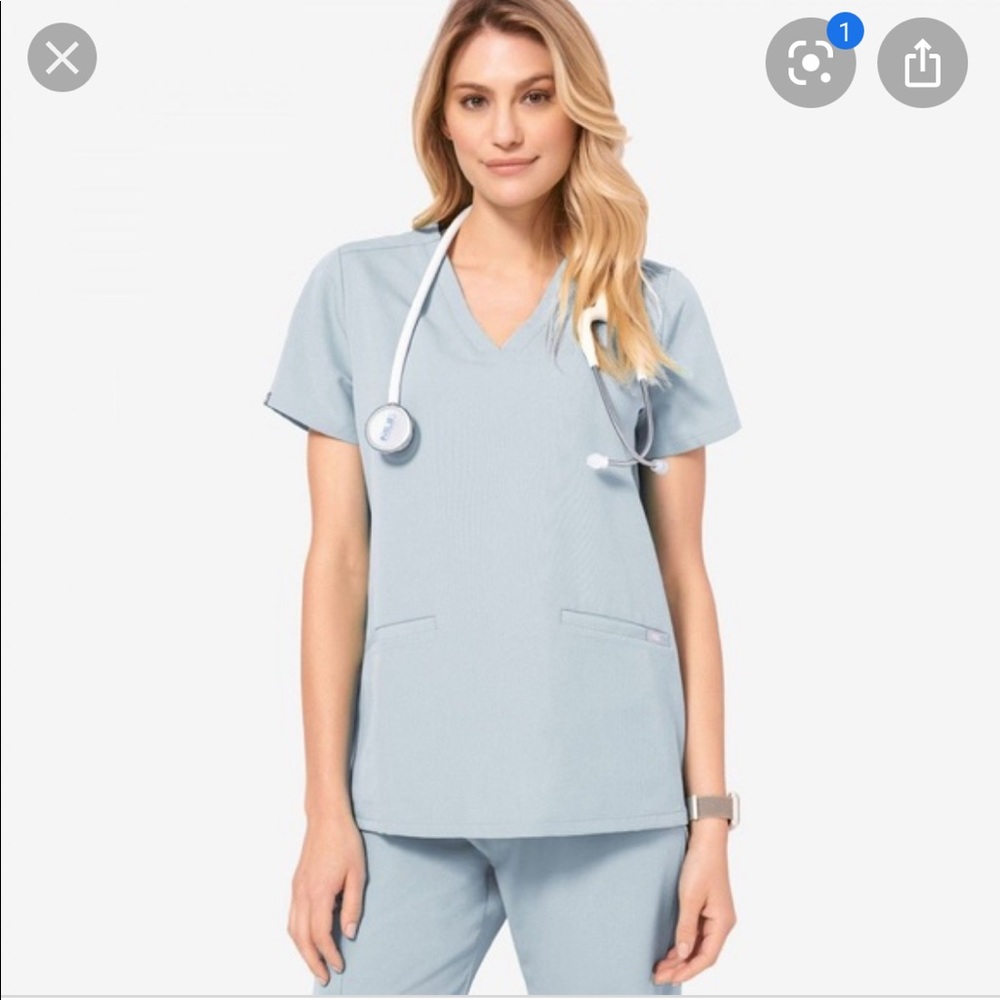 Figs dusty blue casma TOP